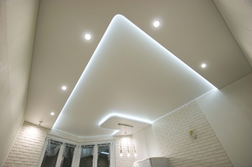 Заказать парящие натяжные потолки в г. Мамадыш